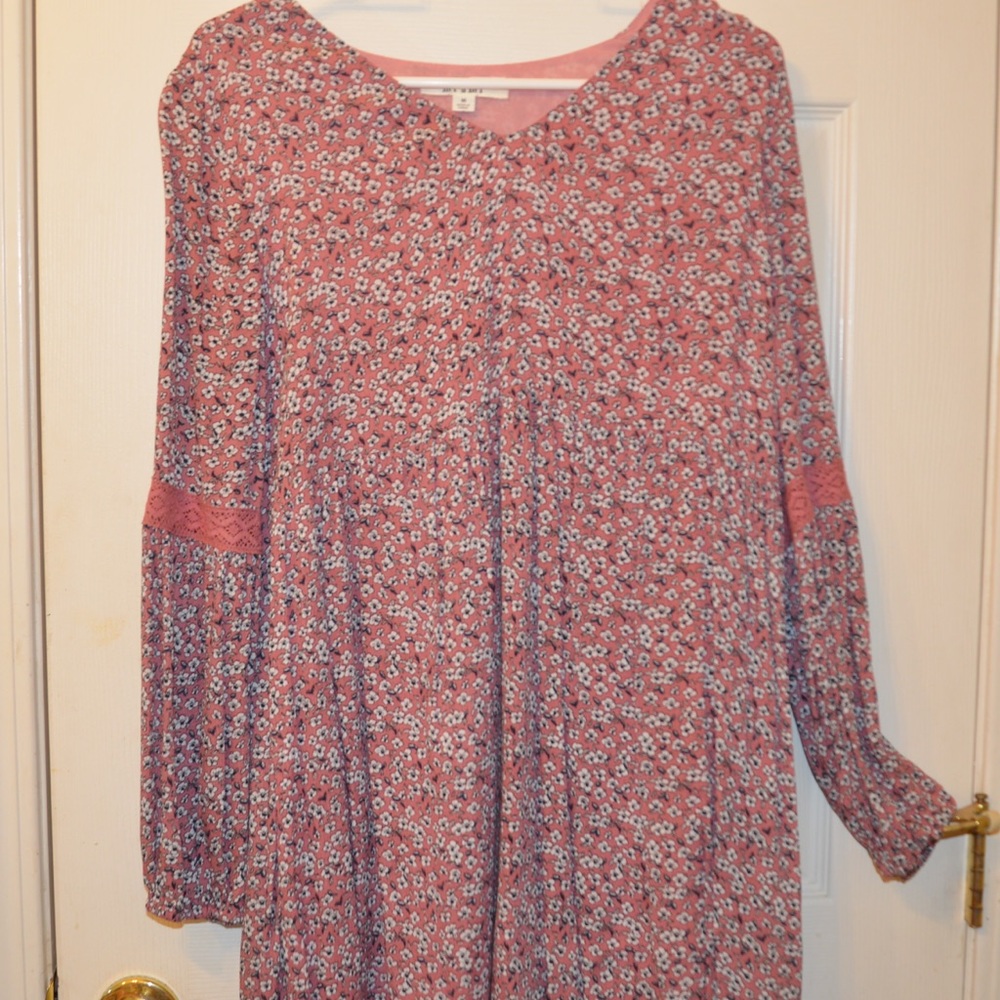 Francesca’s boutique dress!